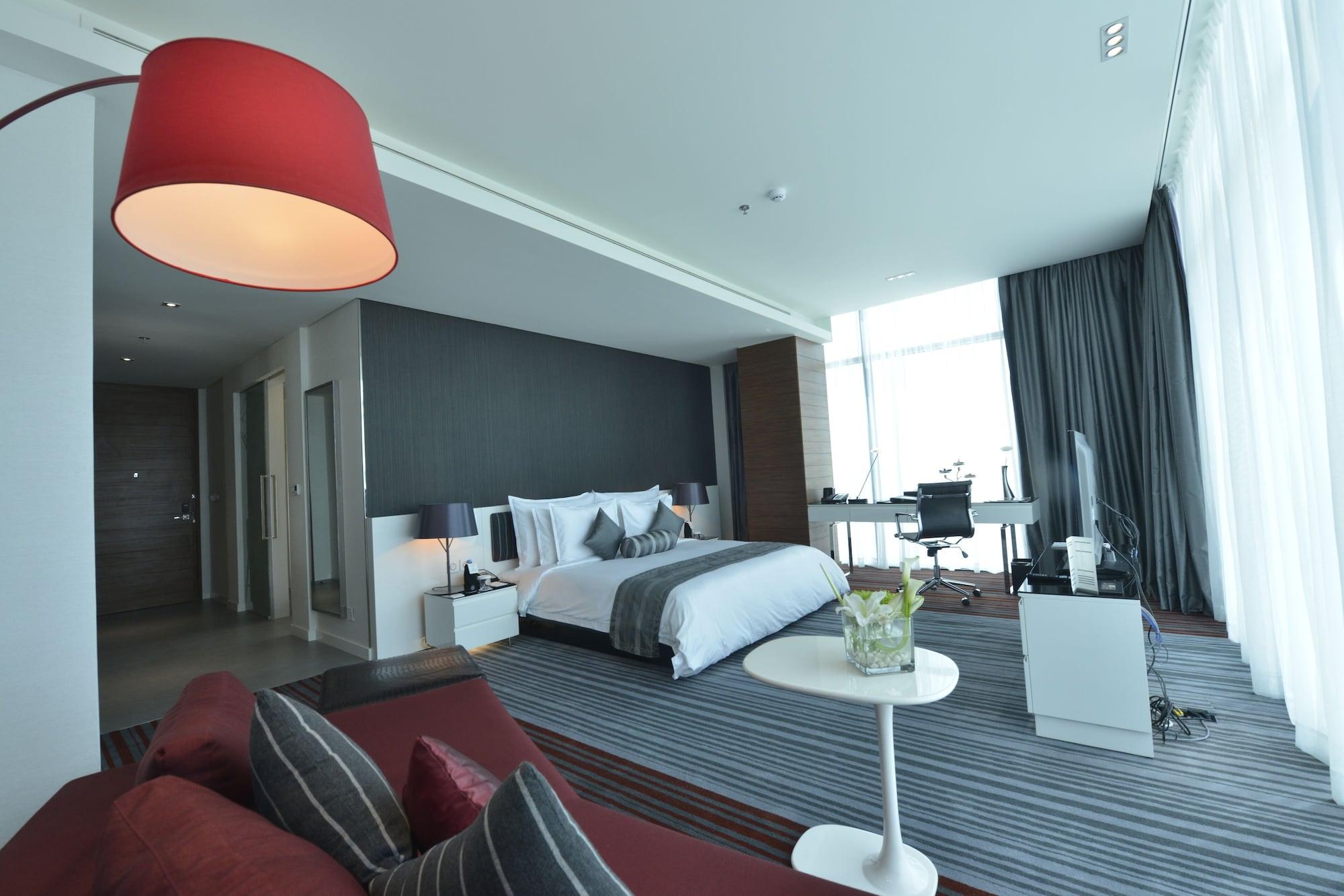 Ramee Grand Hotel And Spa Manama Eksteriør billede Suite room
