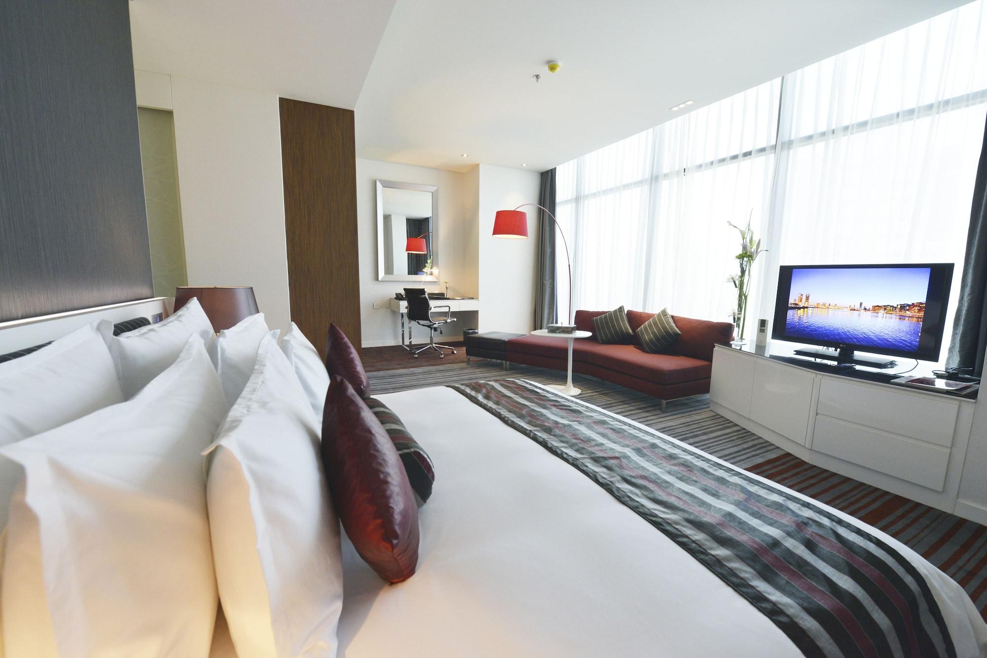 Ramee Grand Hotel And Spa Manama Eksteriør billede Deluxe Suite