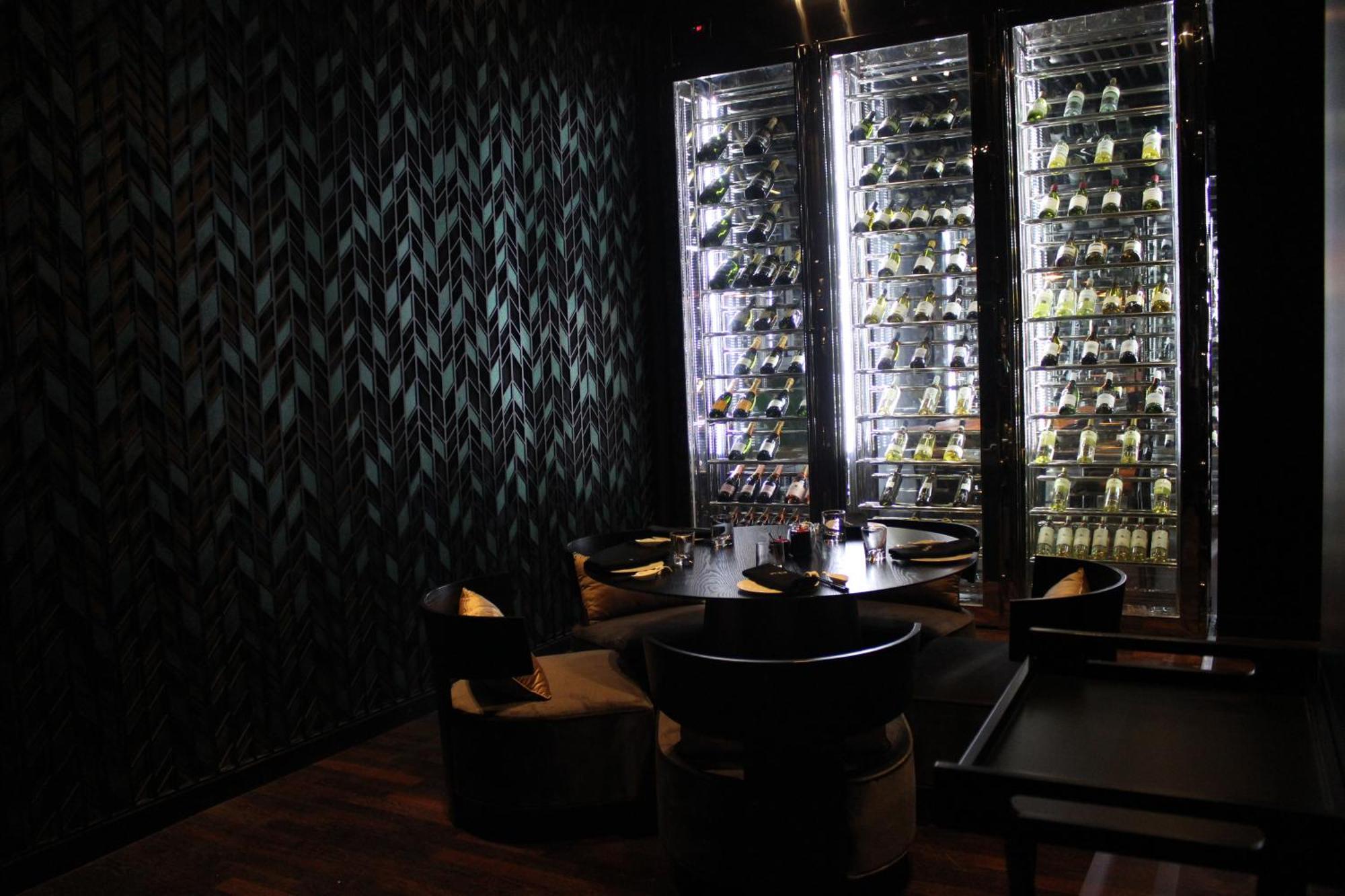 Ramee Grand Hotel And Spa Manama Eksteriør billede Wine room
