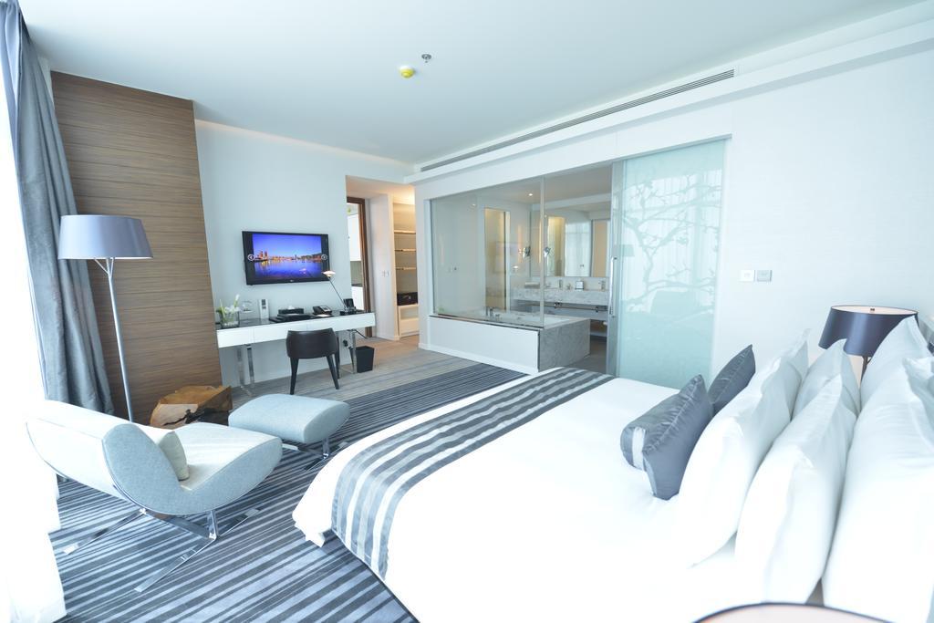 Ramee Grand Hotel And Spa Manama Eksteriør billede Deluxe Room